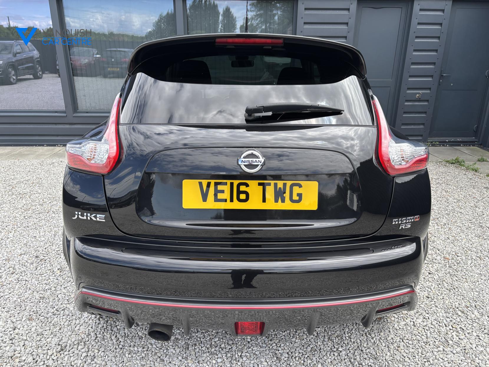 Nissan Juke 1.6 DIG-T Nismo RS SUV 5dr Petrol Manual Euro 6 (218 ps)