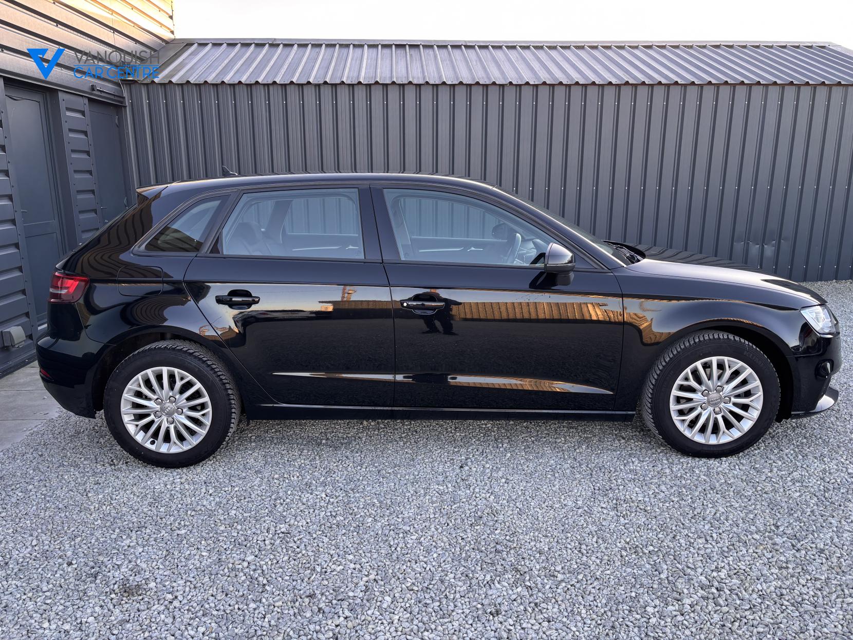 Audi A3 1.6 TDI SE Technik Sportback 5dr Diesel S Tronic Euro 6 (s/s) (110 ps)