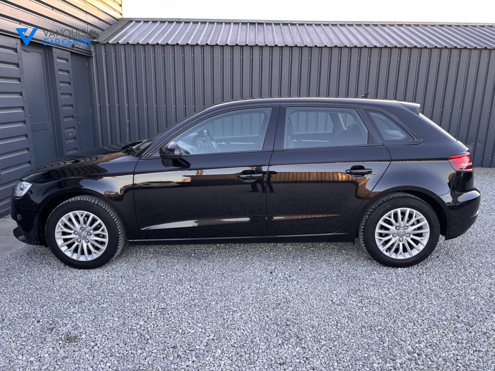 Audi A3 1.6 TDI SE Technik Sportback 5dr Diesel S Tronic Euro 6 (s/s) (110 ps)