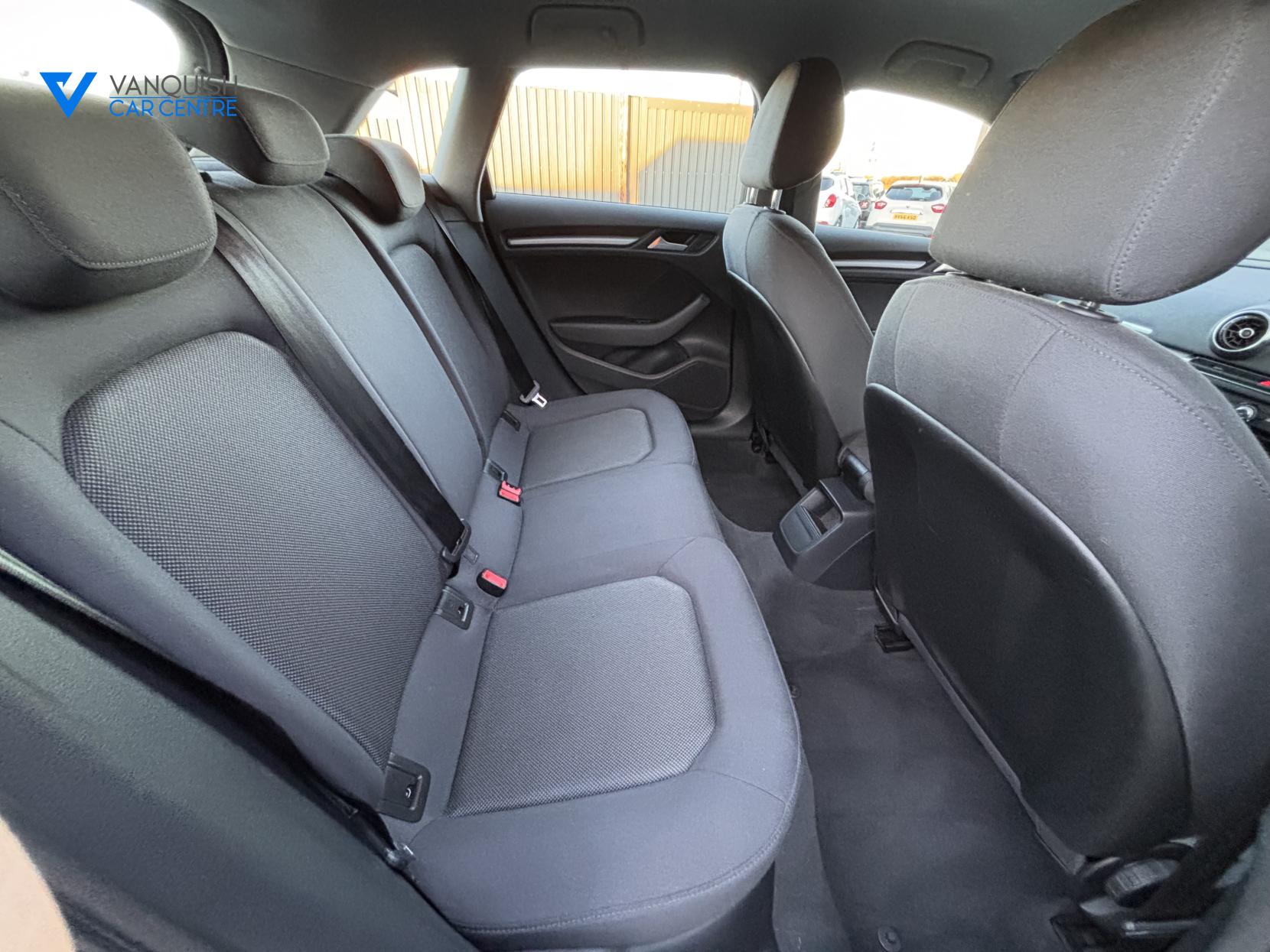 Audi A3 1.6 TDI SE Technik Sportback 5dr Diesel S Tronic Euro 6 (s/s) (110 ps)