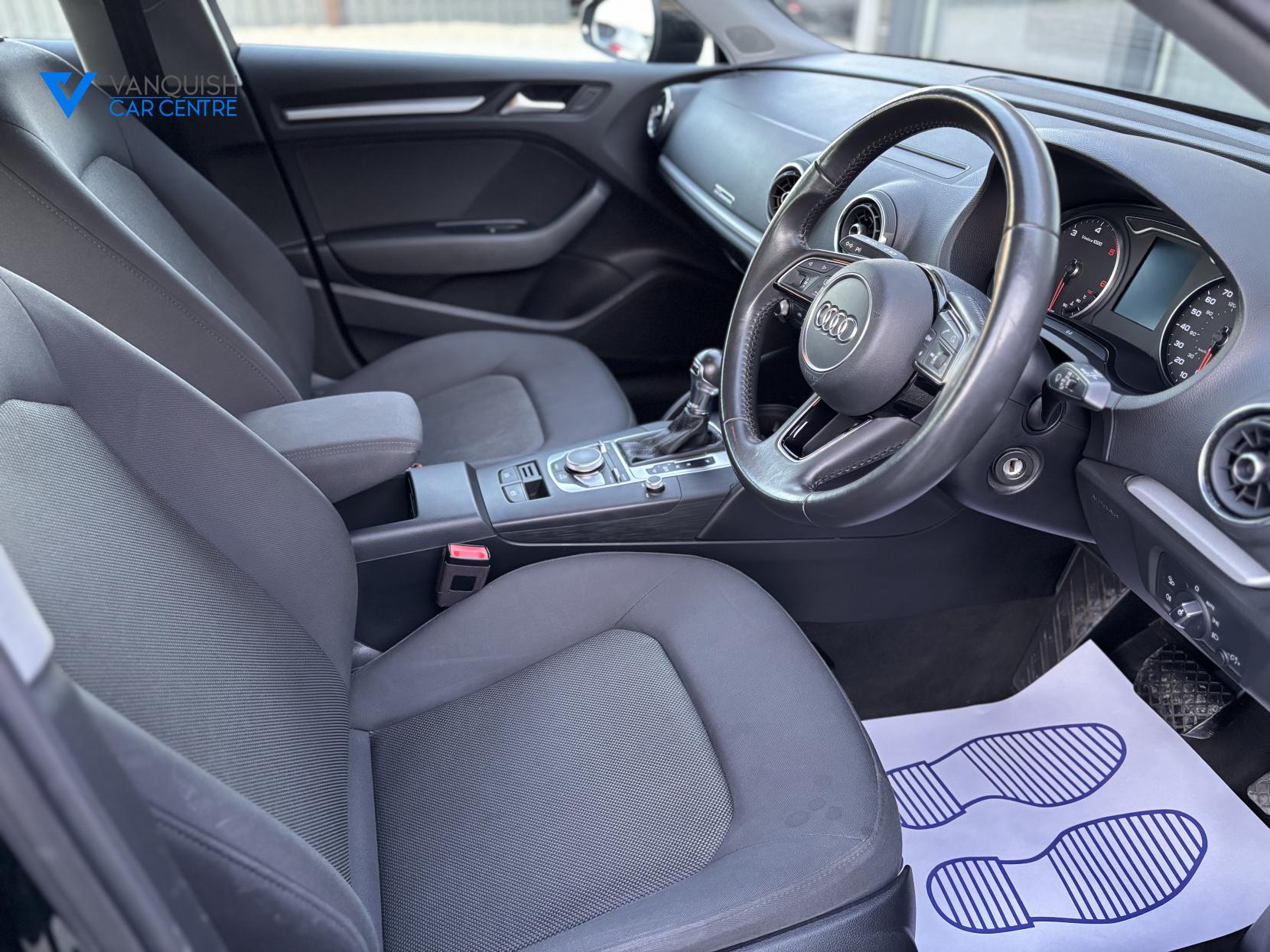 Audi A3 1.6 TDI SE Technik Sportback 5dr Diesel S Tronic Euro 6 (s/s) (110 ps)