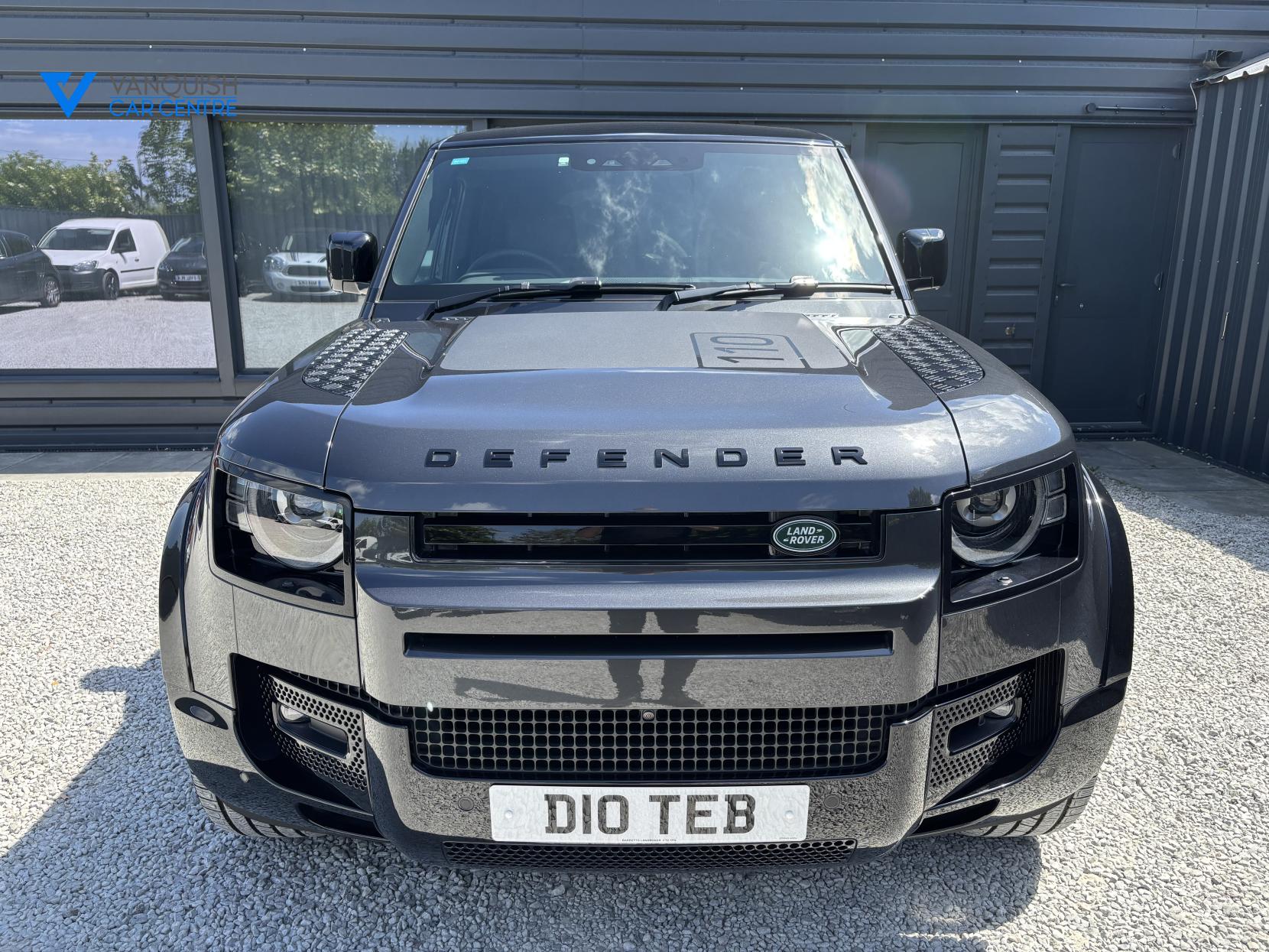 Land Rover Defender 110 3.0 D300 MHEV X-Dynamic HSE SUV 5dr Diesel Auto 4WD Euro 6 (s/s) (300 ps)