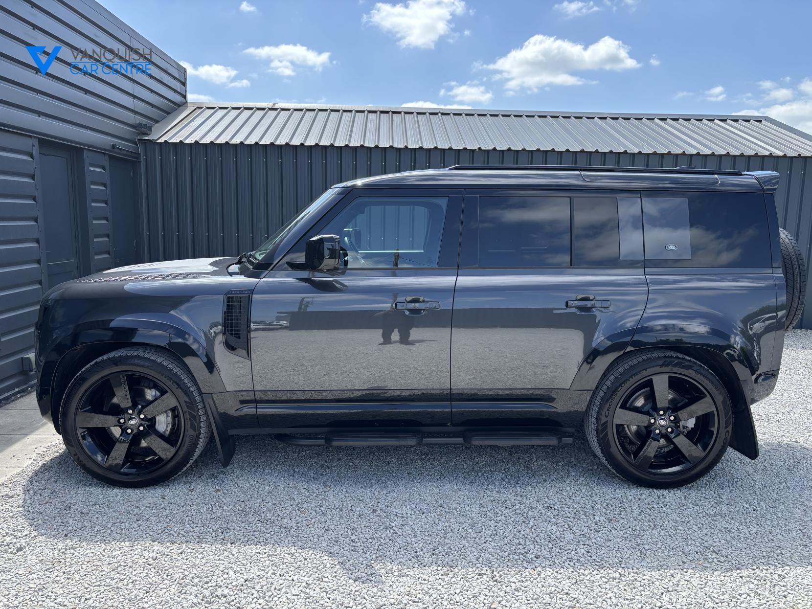 Land Rover Defender 110 3.0 D300 MHEV X-Dynamic HSE SUV 5dr Diesel Auto 4WD Euro 6 (s/s) (300 ps)