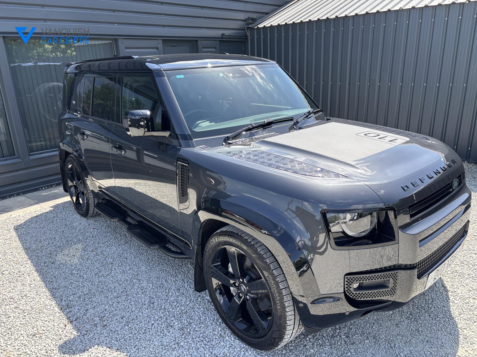 Land Rover Defender 110 3.0 D300 MHEV X-Dynamic HSE SUV 5dr Diesel Auto 4WD Euro 6 (s/s) (300 ps)