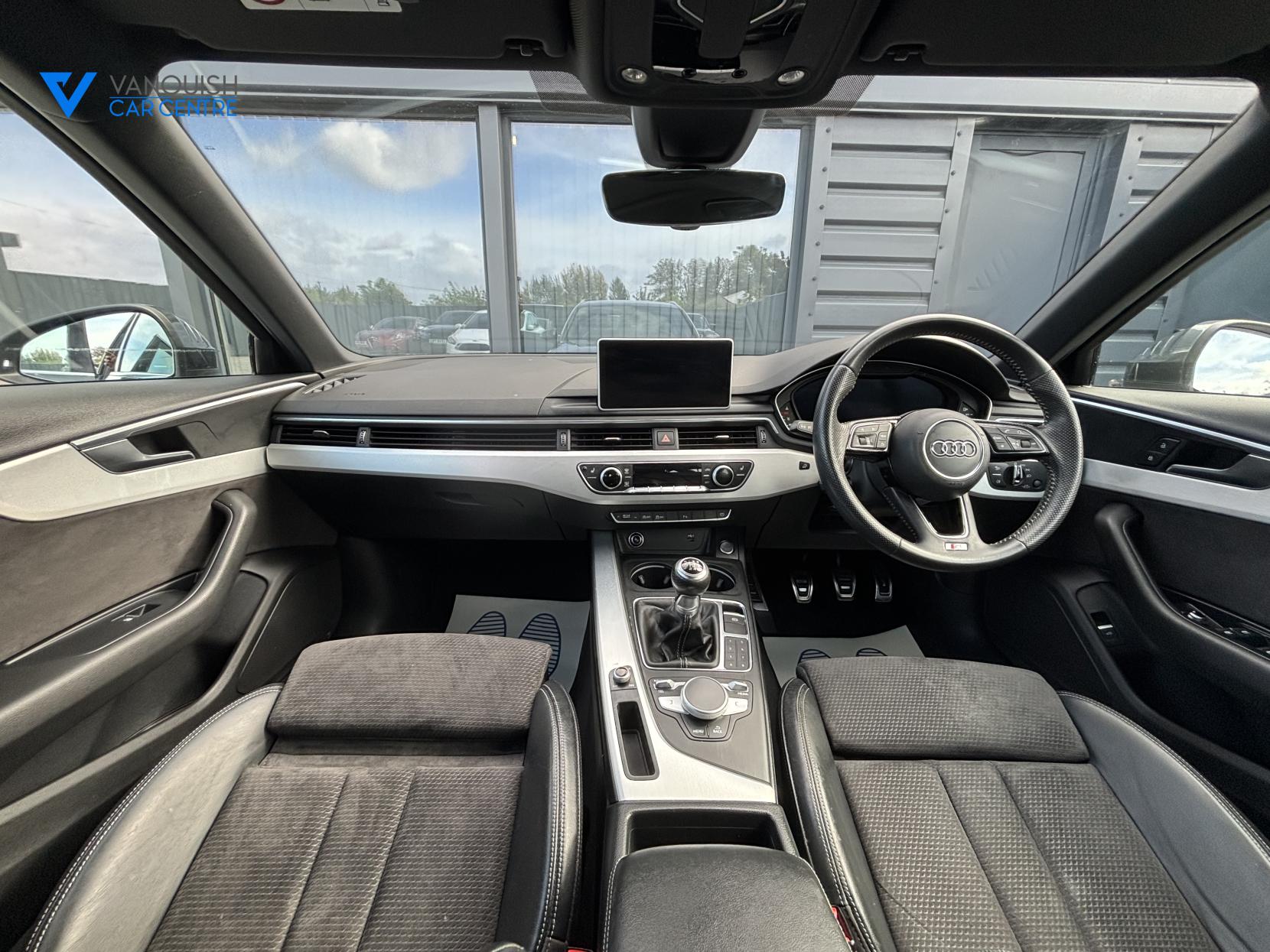 Audi A4 Avant 1.4 TFSI S line Estate 5dr Petrol Manual Euro 6 (s/s) (150 ps)