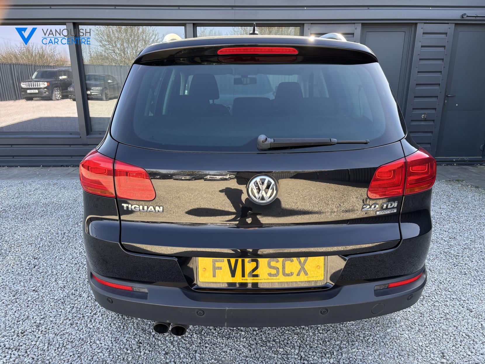 Volkswagen Tiguan 2.0 TDI BlueMotion Tech Sport SUV 5dr Diesel DSG 4WD Euro 5 (s/s) (140 ps)
