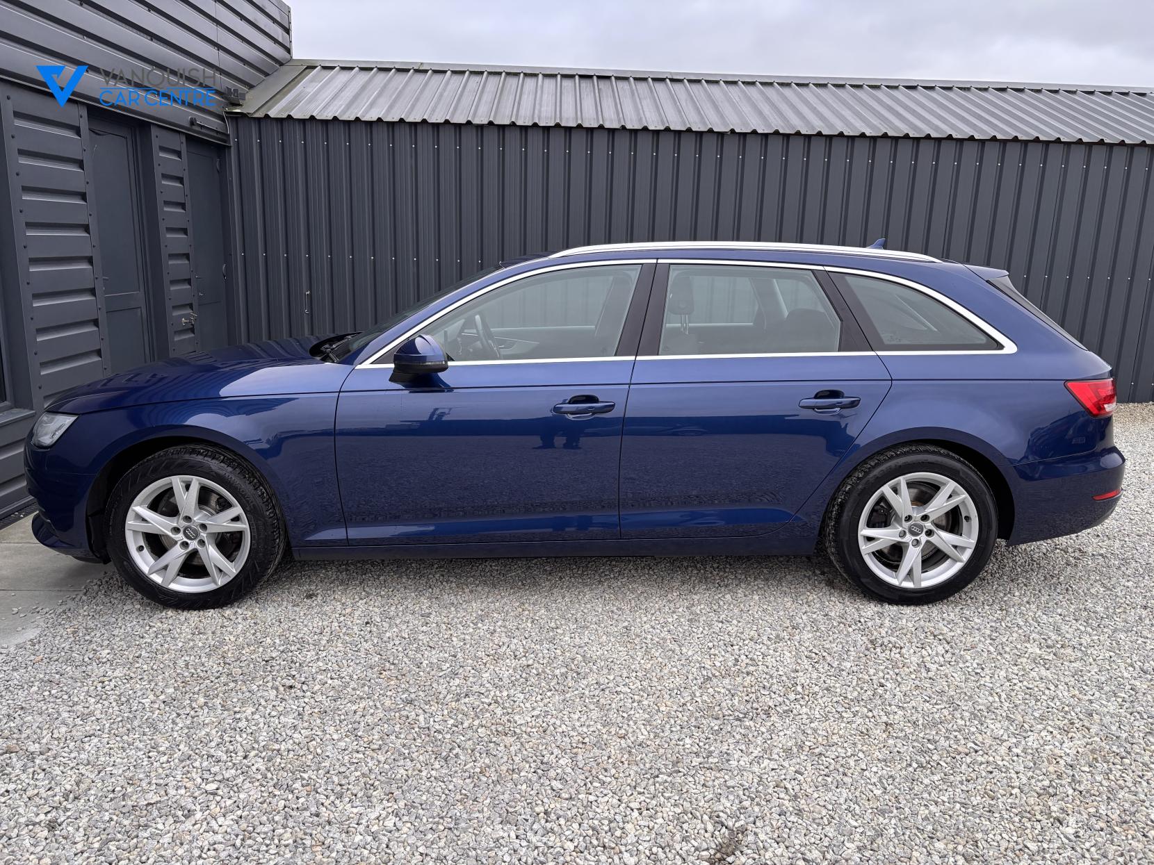Audi A4 Avant 1.4 TFSI Sport Estate 5dr Petrol Manual Euro 6 (s/s) (150 ps)