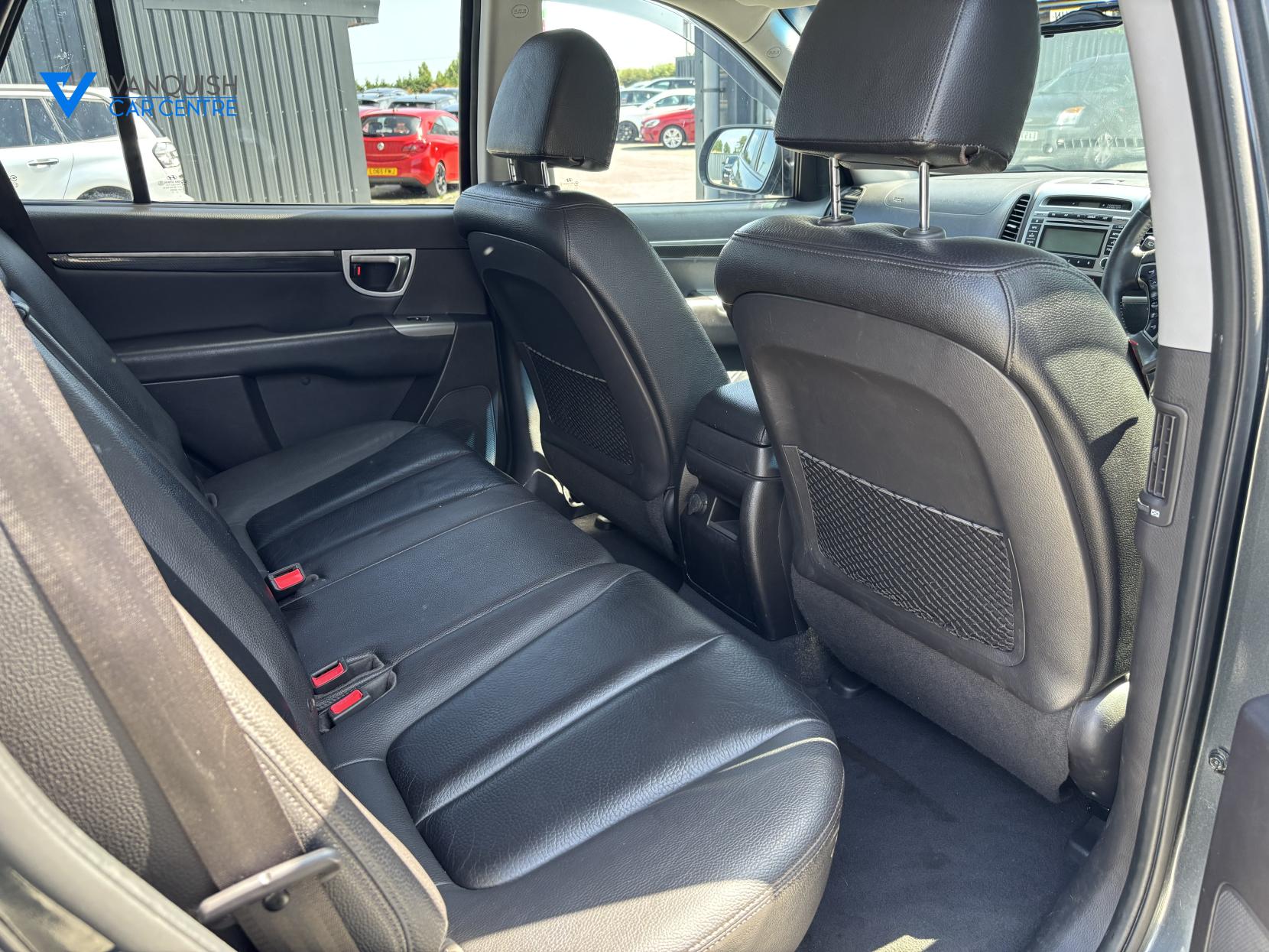 Hyundai Santa Fe 2.2 CRDi Premium SUV 5dr Diesel Auto 4WD Euro 5 (5 seat) (194 bhp)
