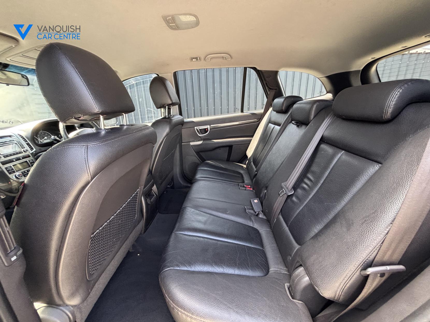 Hyundai Santa Fe 2.2 CRDi Premium SUV 5dr Diesel Auto 4WD Euro 5 (5 seat) (194 bhp)