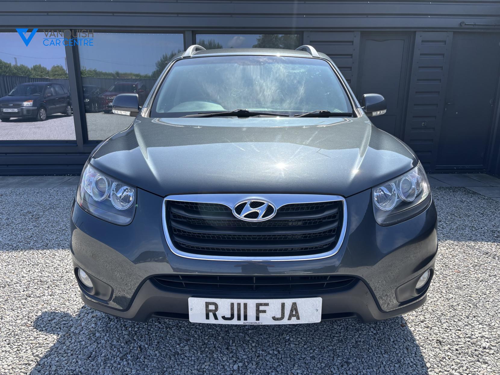 Hyundai Santa Fe 2.2 CRDi Premium SUV 5dr Diesel Auto 4WD Euro 5 (5 seat) (194 bhp)