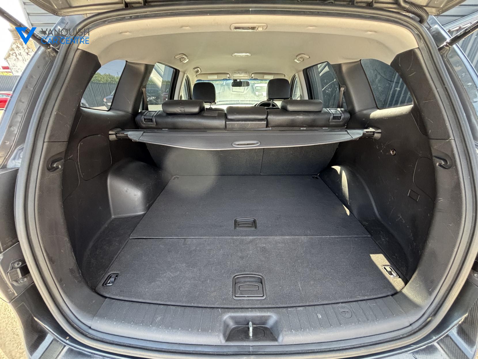 Hyundai Santa Fe 2.2 CRDi Premium SUV 5dr Diesel Auto 4WD Euro 5 (5 seat) (194 bhp)