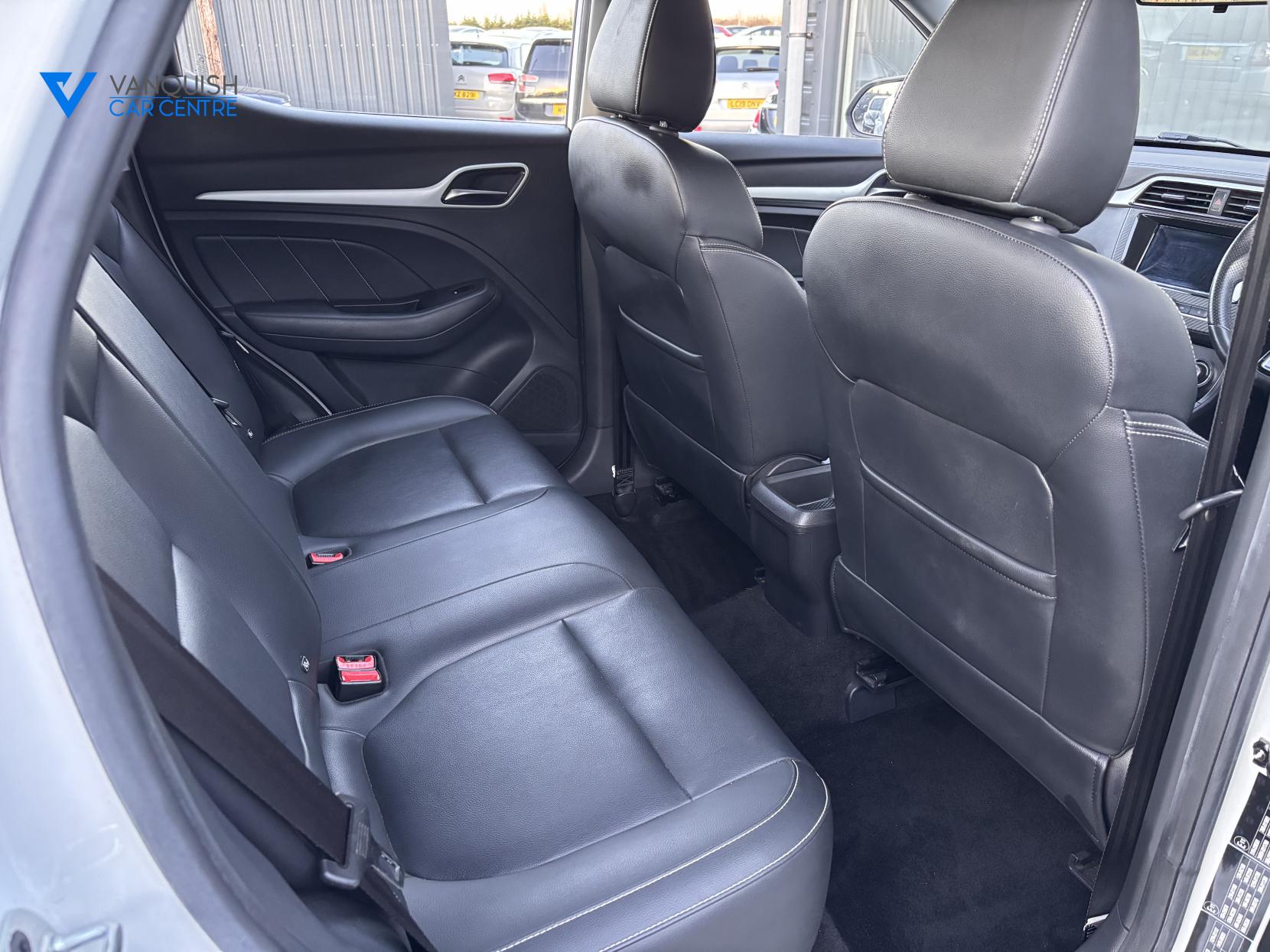 MG MG ZS 1.5 VTi-TECH Exclusive SUV 5dr Petrol Manual Euro 6 (s/s) (106 ps)