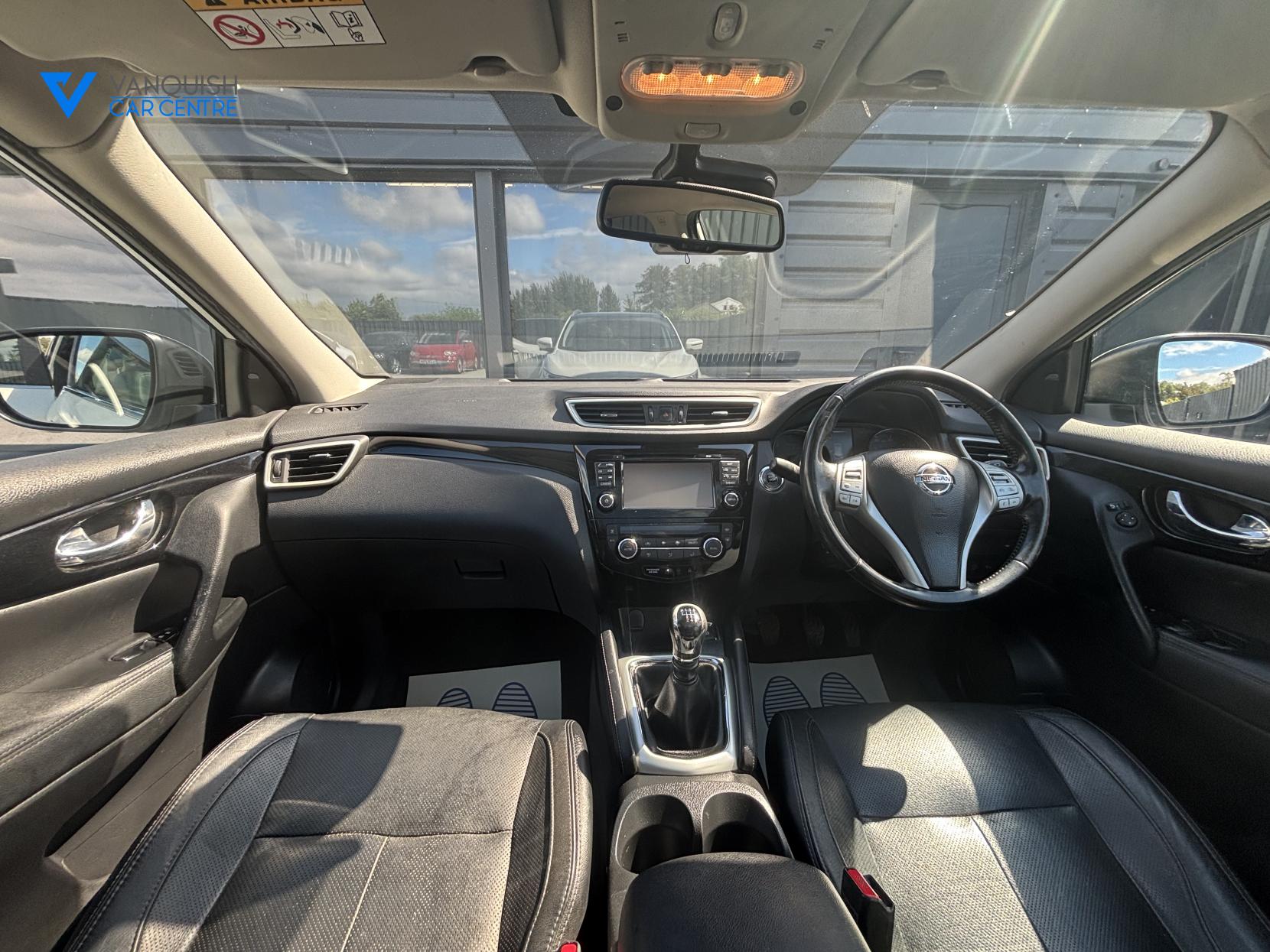 Nissan Qashqai 1.5 dCi Tekna SUV 5dr Diesel Manual 2WD Euro 6 (s/s) (110 ps)