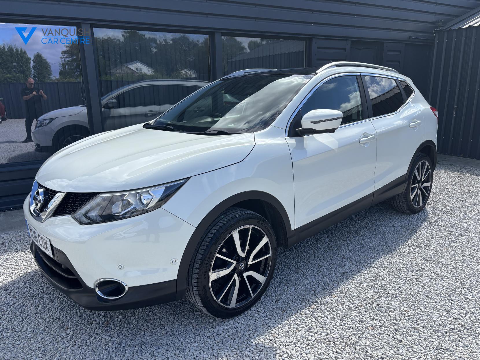 Nissan Qashqai 1.5 dCi Tekna SUV 5dr Diesel Manual 2WD Euro 6 (s/s) (110 ps)