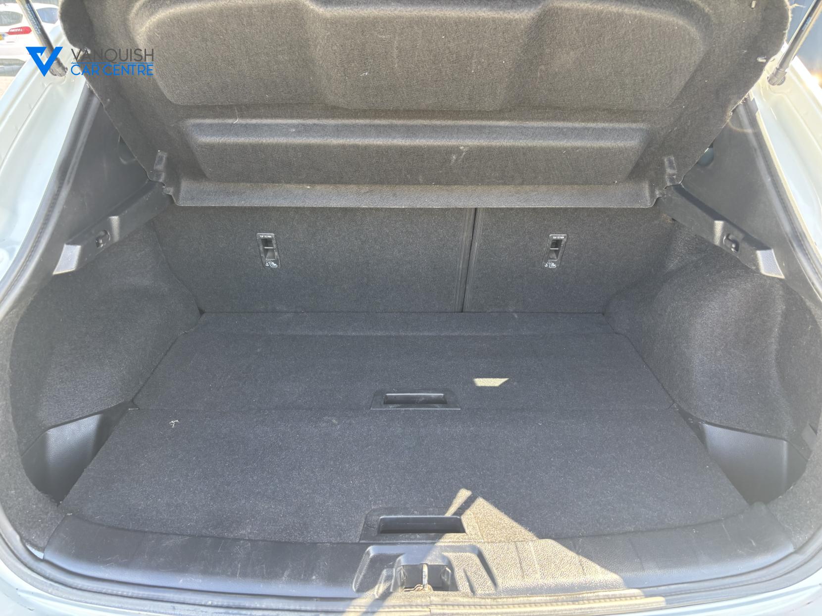 Nissan Qashqai 1.5 dCi Tekna SUV 5dr Diesel Manual 2WD Euro 6 (s/s) (110 ps)