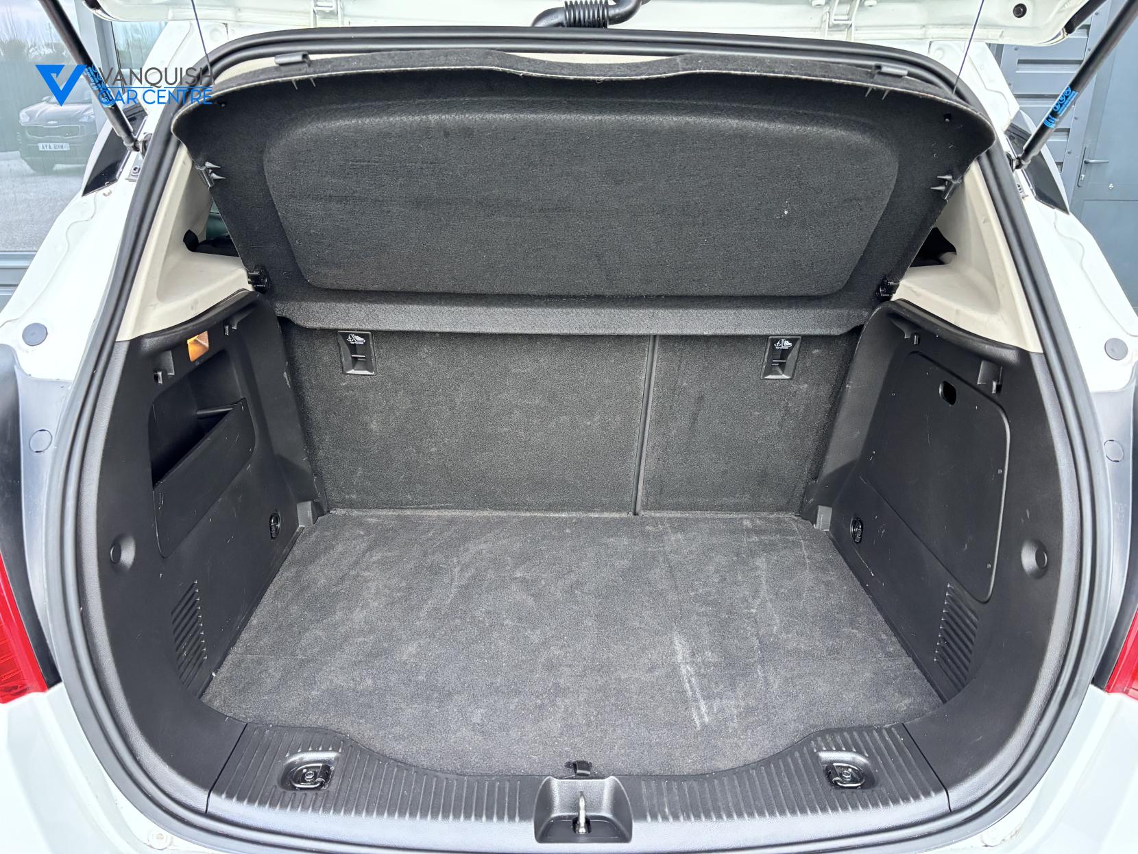 Vauxhall Mokka X 1.6 CDTi Elite SUV 5dr Diesel Manual Euro 6 (s/s) (136 ps)