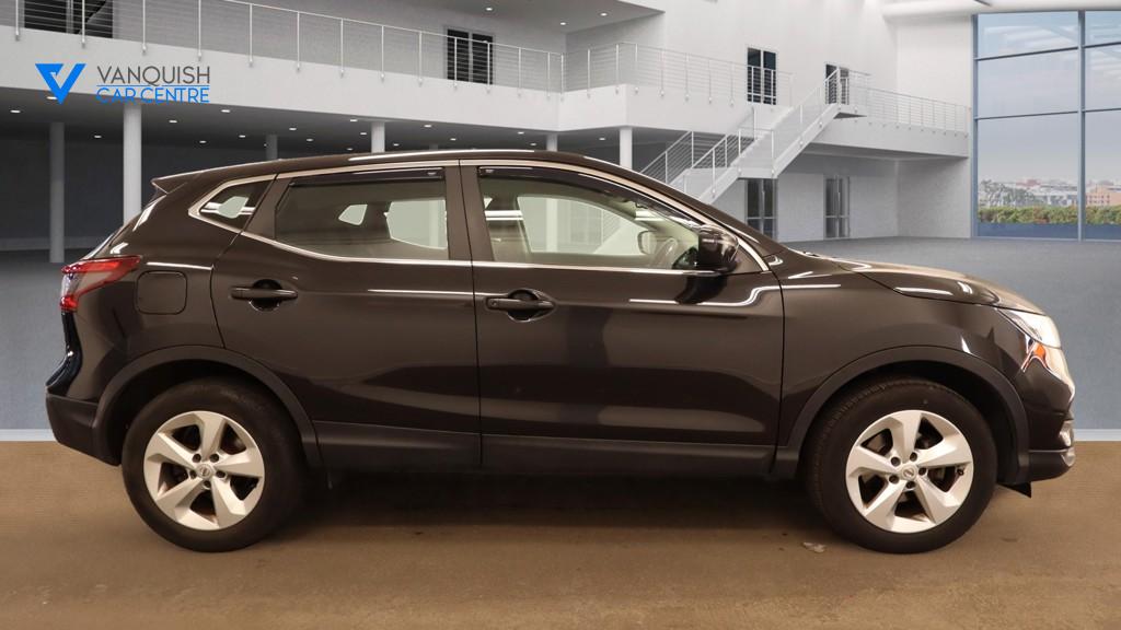 Nissan Qashqai 1.5 dCi Acenta SUV 5dr Diesel Manual Euro 6 (s/s) (110 ps)