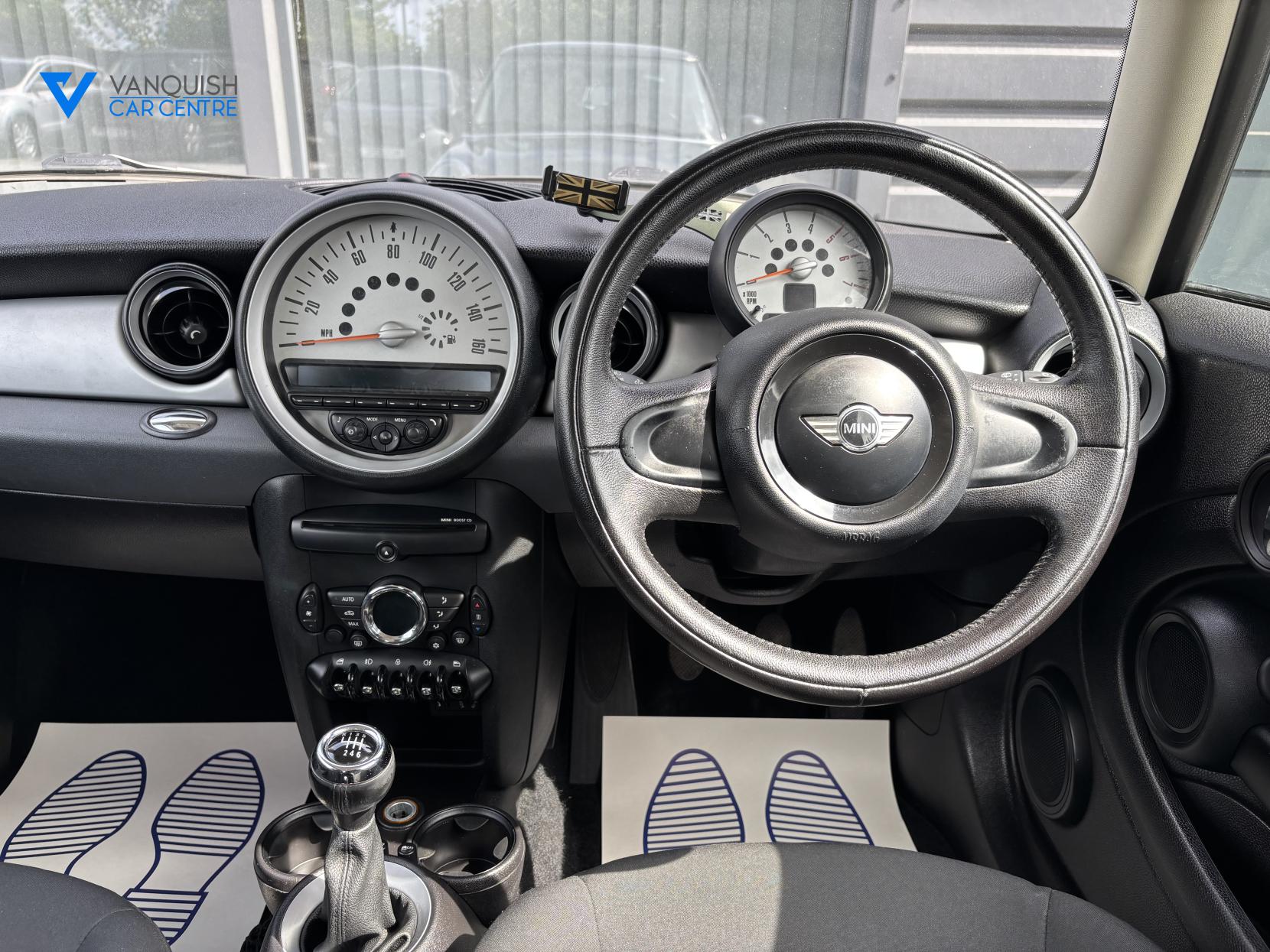 MINI Hatch 1.6 One D Hatchback 3dr Diesel Manual Euro 5 (s/s) (90 ps)