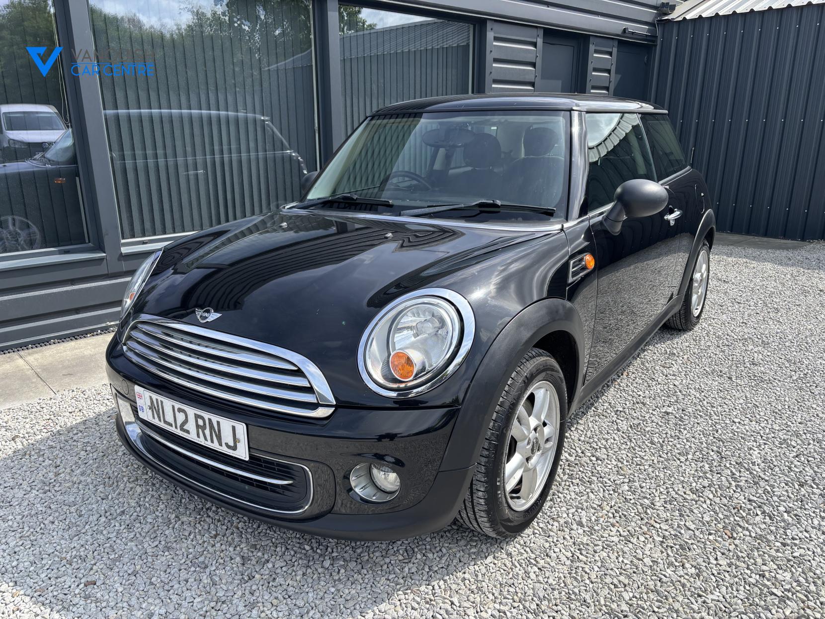 MINI Hatch 1.6 One D Hatchback 3dr Diesel Manual Euro 5 (s/s) (90 ps)