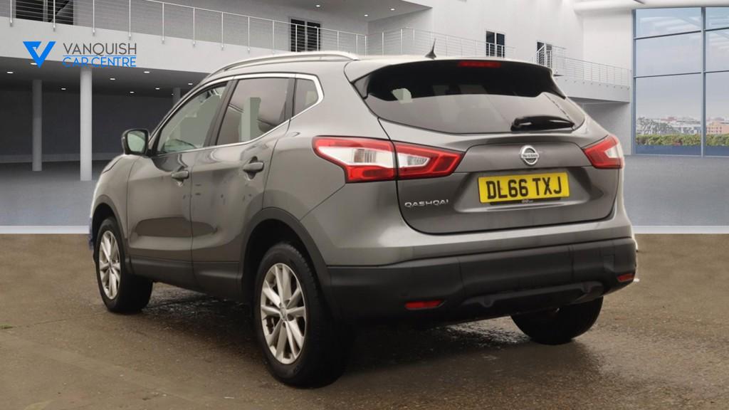 Nissan Qashqai 1.5 dCi N-Connecta SUV 5dr Diesel Manual 2WD Euro 6 (s/s) (110 ps)