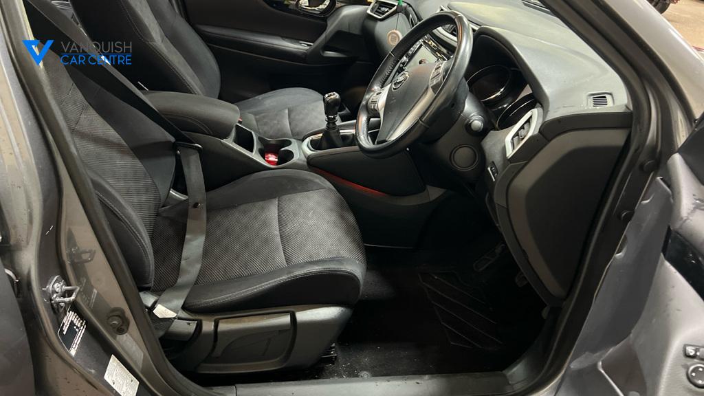 Nissan Qashqai 1.5 dCi N-Connecta SUV 5dr Diesel Manual 2WD Euro 6 (s/s) (110 ps)