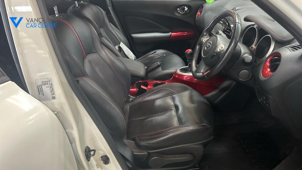 Nissan Juke 1.5 dCi 8v Tekna SUV 5dr Diesel Manual Euro 5 (s/s) (110 ps)