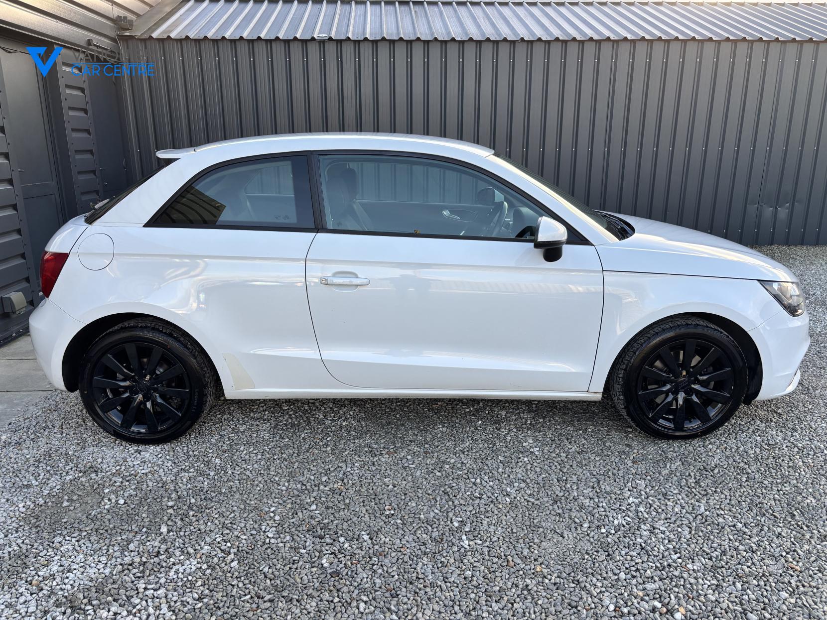 Audi A1 1.6 TDI Sport Hatchback 3dr Diesel Manual Euro 5 (s/s) (105 ps)