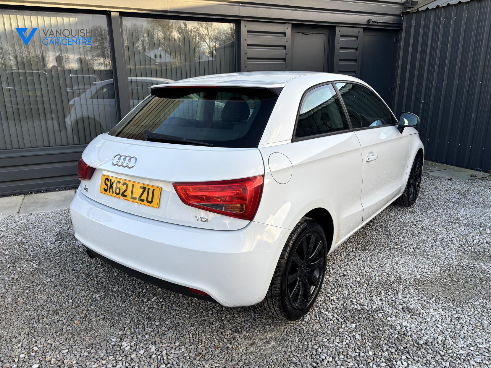Audi A1 1.6 TDI Sport Hatchback 3dr Diesel Manual Euro 5 (s/s) (105 ps)