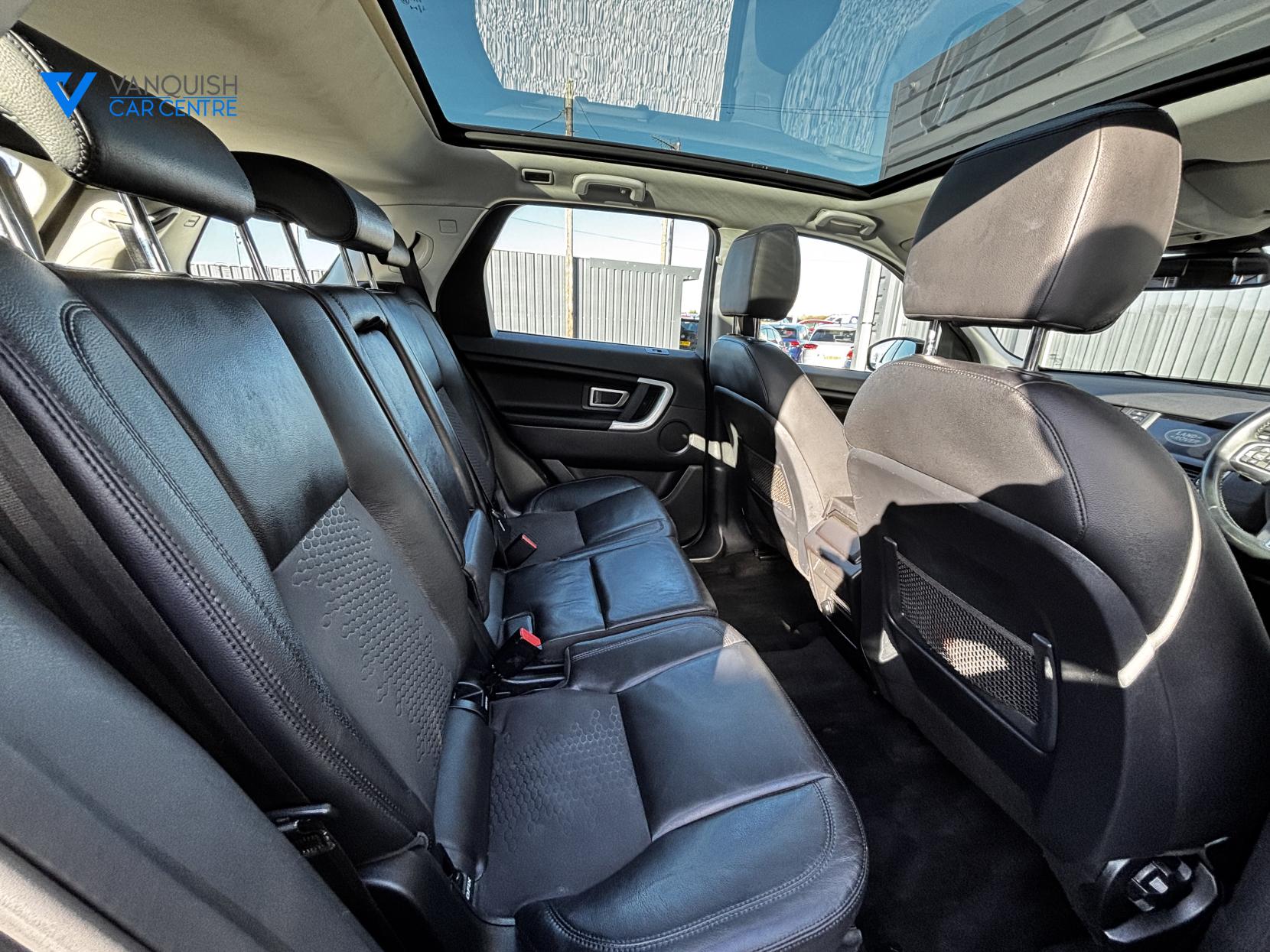 Land Rover Discovery Sport 2.0 TD4 SE Tech SUV 5dr Diesel Auto 4WD Euro 6 (s/s) (180 ps)