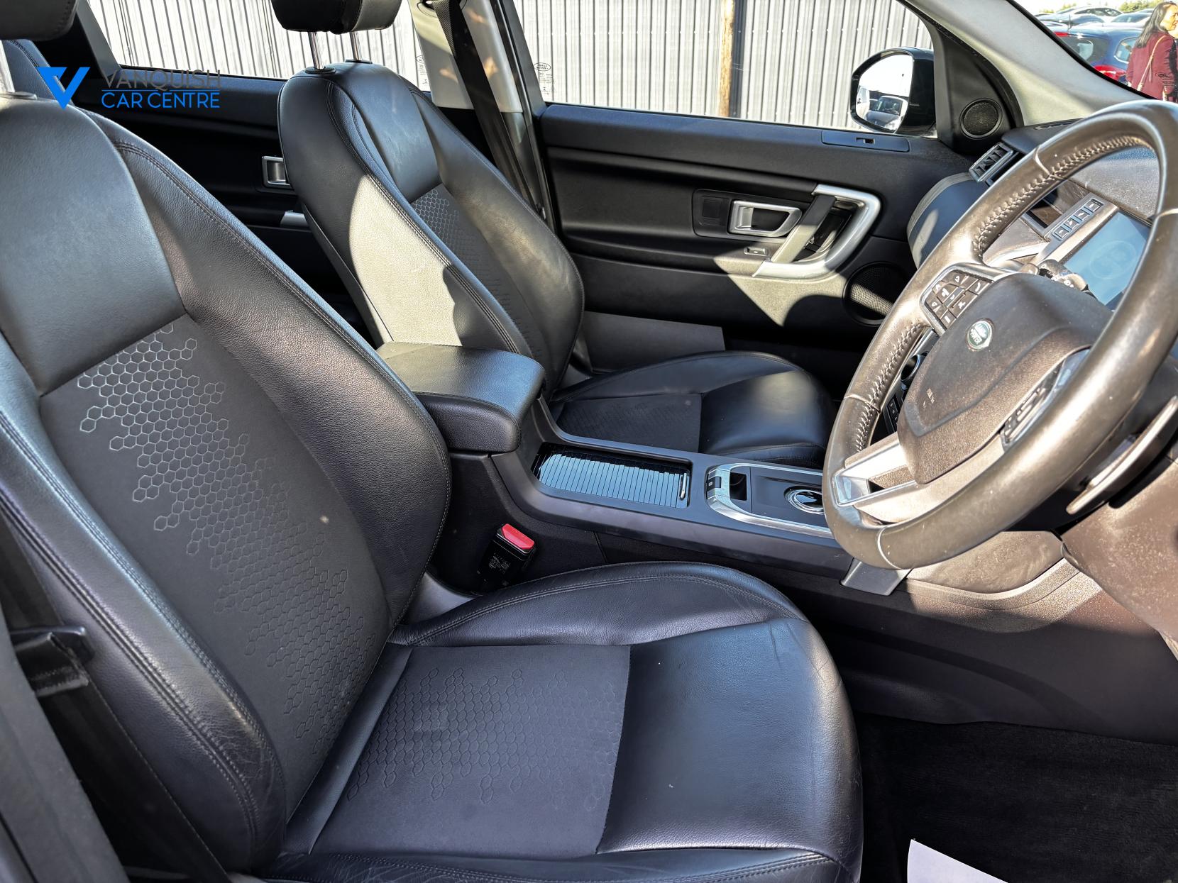 Land Rover Discovery Sport 2.0 TD4 SE Tech SUV 5dr Diesel Auto 4WD Euro 6 (s/s) (180 ps)