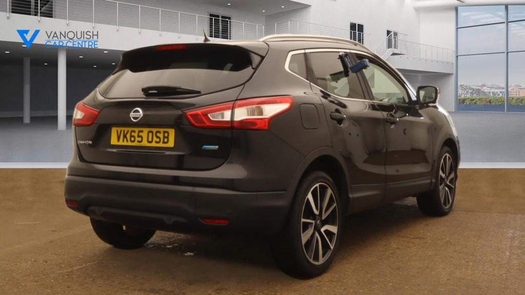 Nissan Qashqai 1.5 dCi Tekna SUV 5dr Diesel Manual 2WD Euro 6 (s/s) (110 ps)