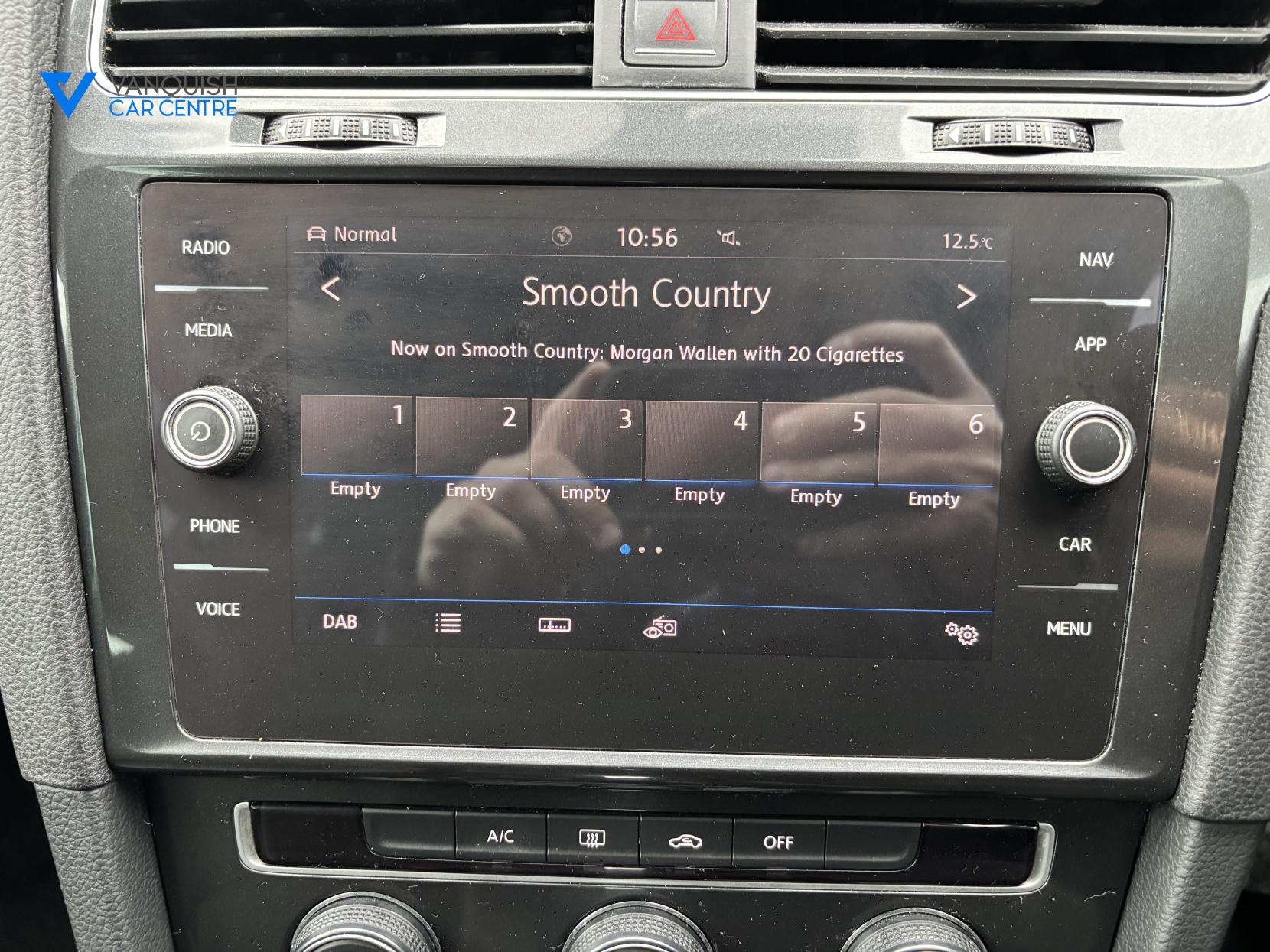 Volkswagen Golf 1.6 TDI SE Nav Estate 5dr Diesel DSG Euro 6 (s/s) (115 ps)