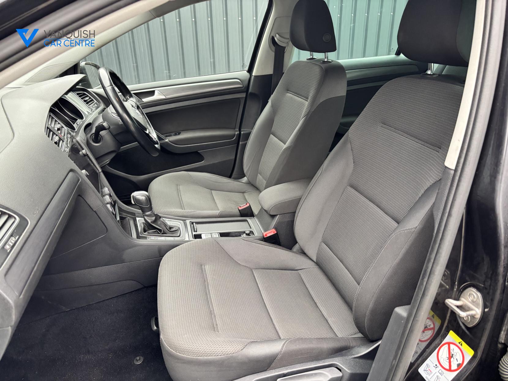 Volkswagen Golf 1.6 TDI SE Nav Estate 5dr Diesel DSG Euro 6 (s/s) (115 ps)