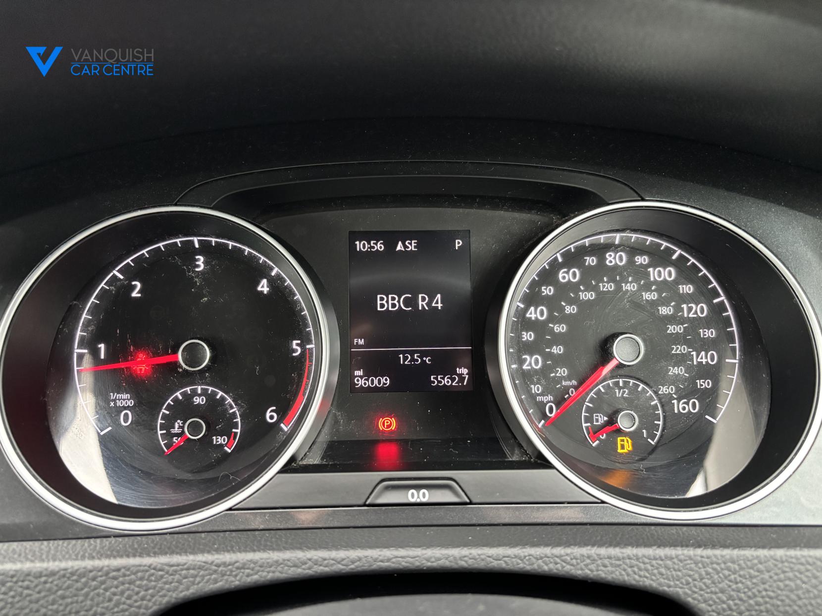 Volkswagen Golf 1.6 TDI SE Nav Estate 5dr Diesel DSG Euro 6 (s/s) (115 ps)