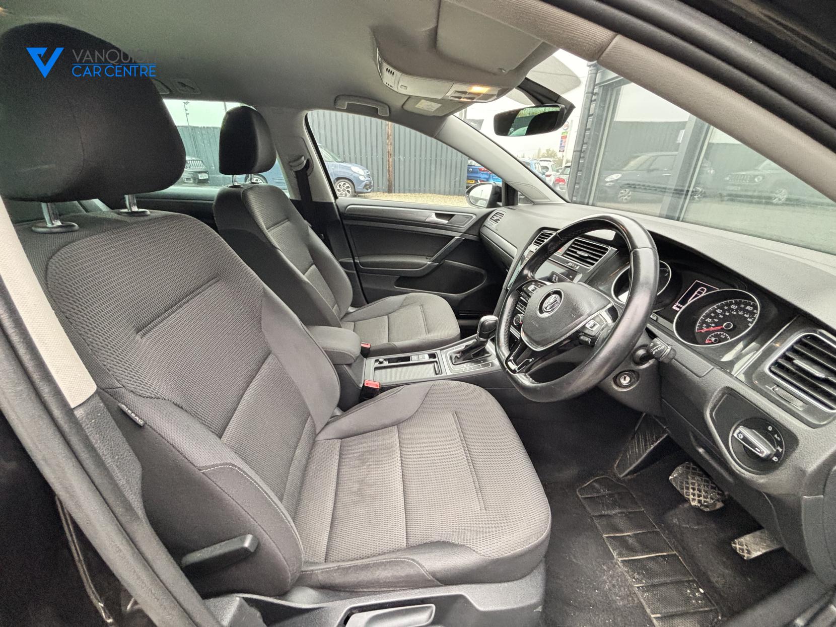 Volkswagen Golf 1.6 TDI SE Nav Estate 5dr Diesel DSG Euro 6 (s/s) (115 ps)