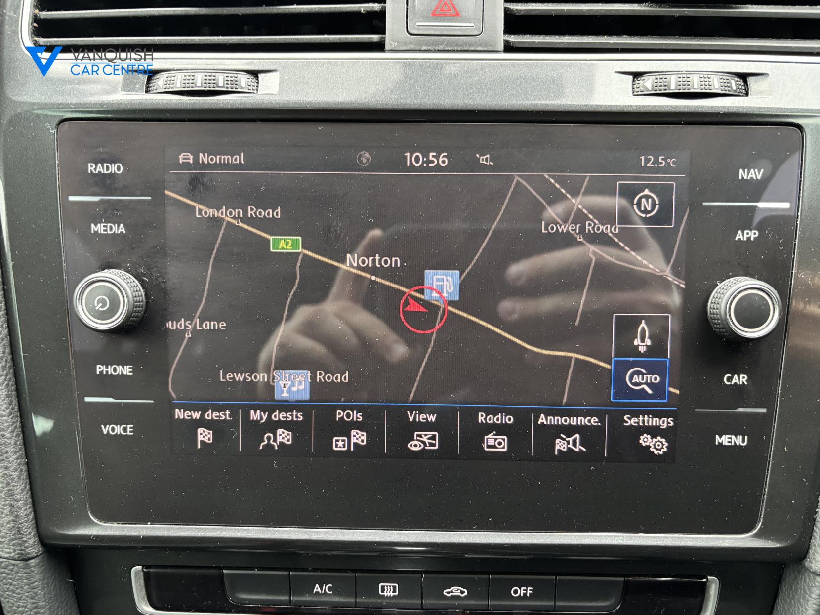 Volkswagen Golf 1.6 TDI SE Nav Estate 5dr Diesel DSG Euro 6 (s/s) (115 ps)