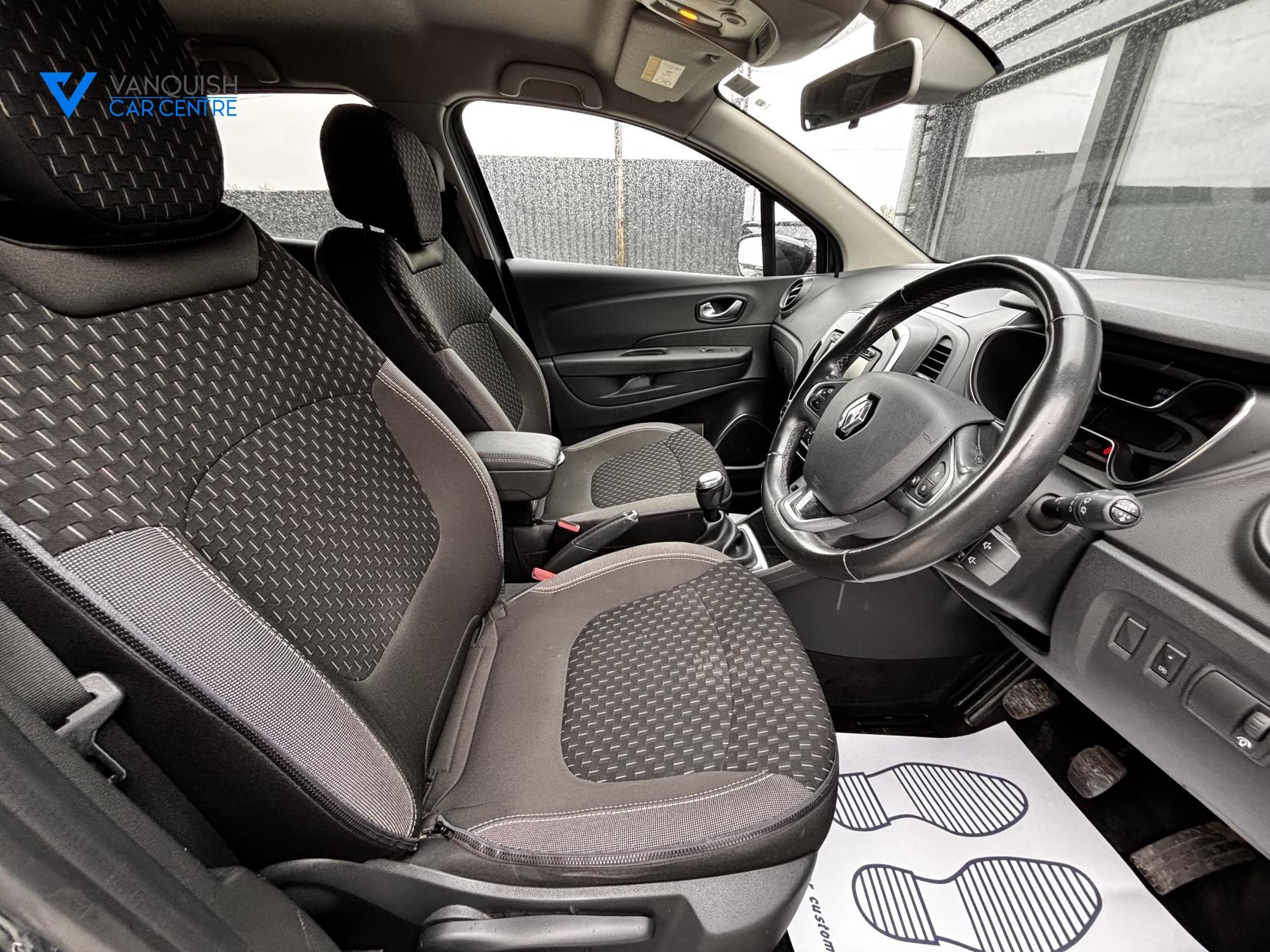 Renault Captur 1.5 dCi ENERGY Dynamique S Nav SUV 5dr Diesel Manual Euro 6 (s/s) (90 ps)