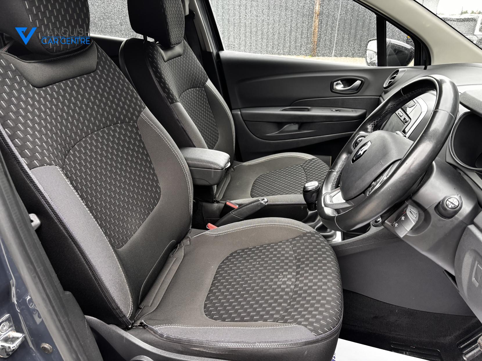 Renault Captur 1.5 dCi ENERGY Dynamique S Nav SUV 5dr Diesel Manual Euro 6 (s/s) (90 ps)