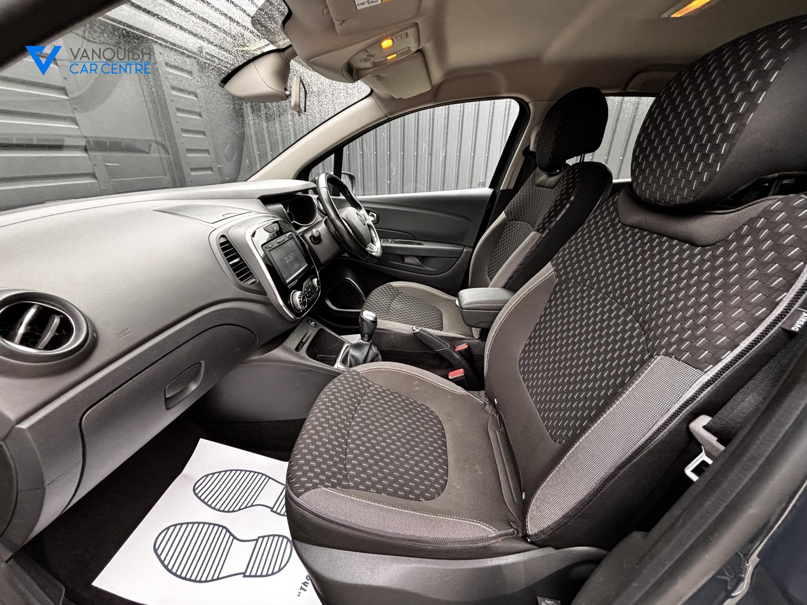 Renault Captur 1.5 dCi ENERGY Dynamique S Nav SUV 5dr Diesel Manual Euro 6 (s/s) (90 ps)