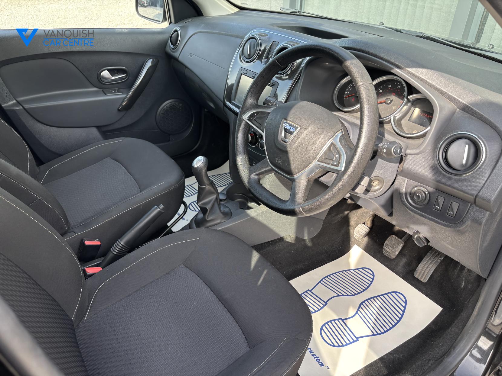 Dacia Sandero 0.9 TCe Laureate Hatchback 5dr Petrol Manual Euro 6 (s/s) (90 ps)