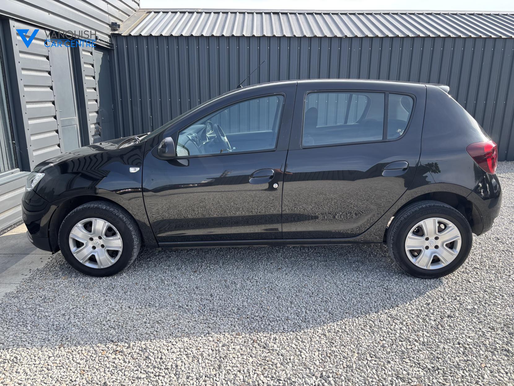 Dacia Sandero 0.9 TCe Laureate Hatchback 5dr Petrol Manual Euro 6 (s/s) (90 ps)