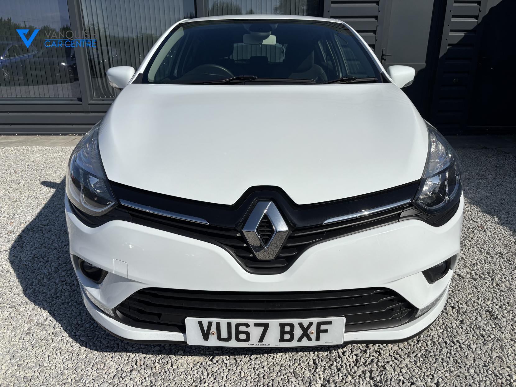 Renault Clio 1.2 16V Dynamique Nav Hatchback 5dr Petrol Manual Euro 6 (75 ps)