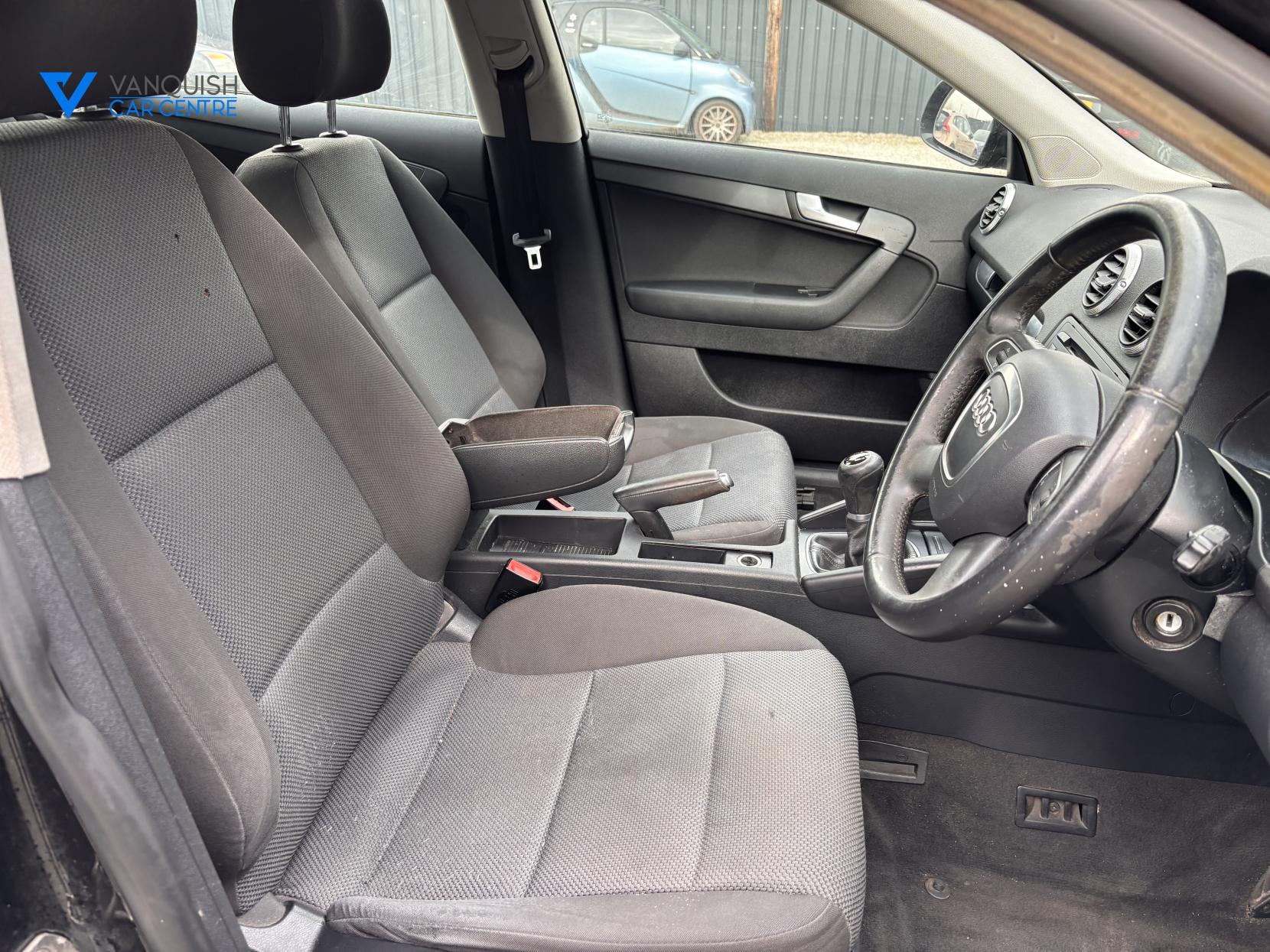 Audi A3 1.6 TDI SE Sportback 5dr Diesel Manual Euro 5 (s/s) (105 ps)