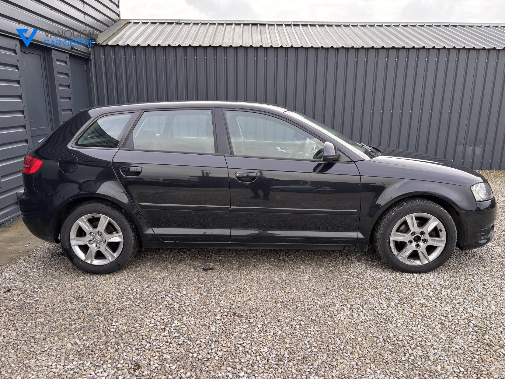 Audi A3 1.6 TDI SE Sportback 5dr Diesel Manual Euro 5 (s/s) (105 ps)