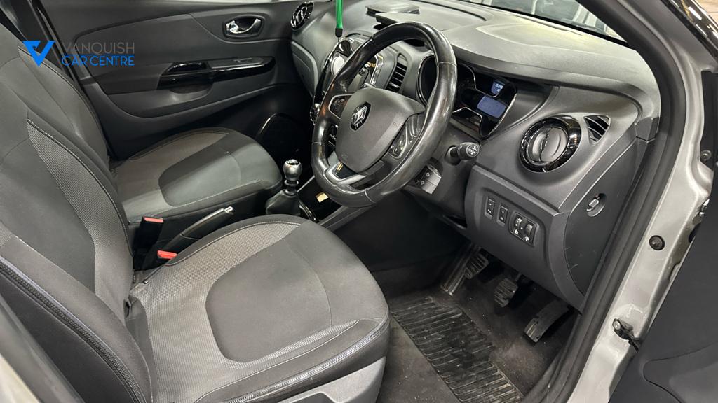 Renault Captur 1.2 TCe ENERGY Dynamique S Nav SUV 5dr Petrol Manual Euro 6 (s/s) (120 ps)