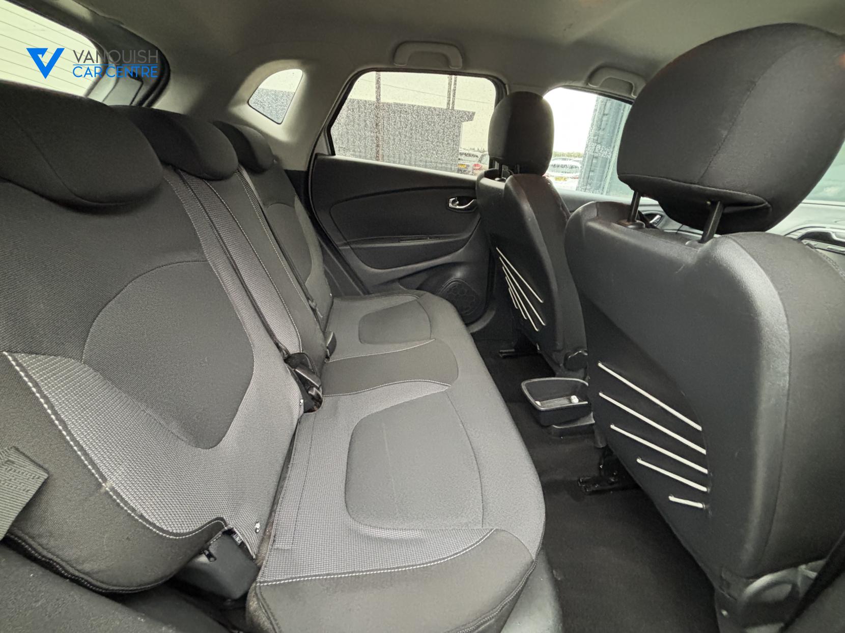 Renault Captur 1.2 TCe ENERGY Dynamique S Nav SUV 5dr Petrol Manual Euro 6 (s/s) (120 ps)