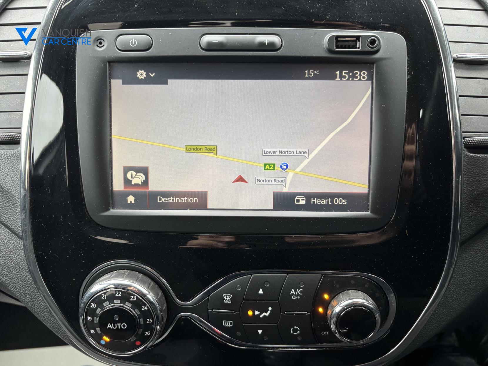 Renault Captur 1.2 TCe ENERGY Dynamique S Nav SUV 5dr Petrol Manual Euro 6 (s/s) (120 ps)