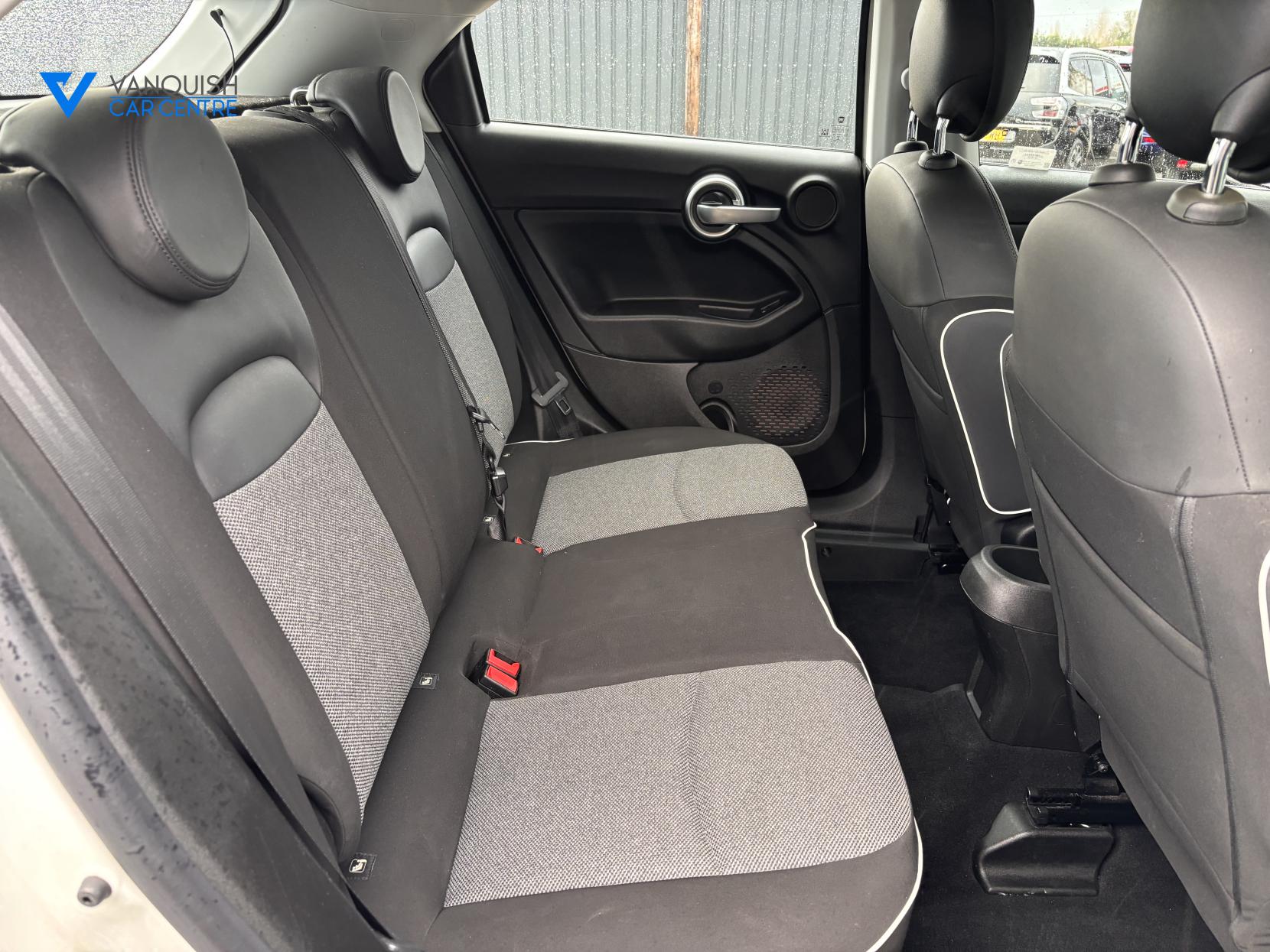 Fiat 500X 1.6 E-Torq Pop Star SUV 5dr Petrol Manual Euro 6 (110 ps)