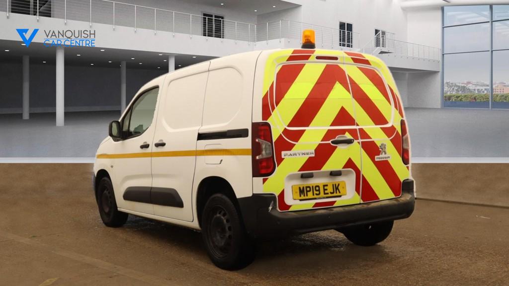 Peugeot Partner 1.5 BlueHDi 1000 Professional Standard Panel Van 5dr Diesel Manual SWB Euro 6 (100 bhp)