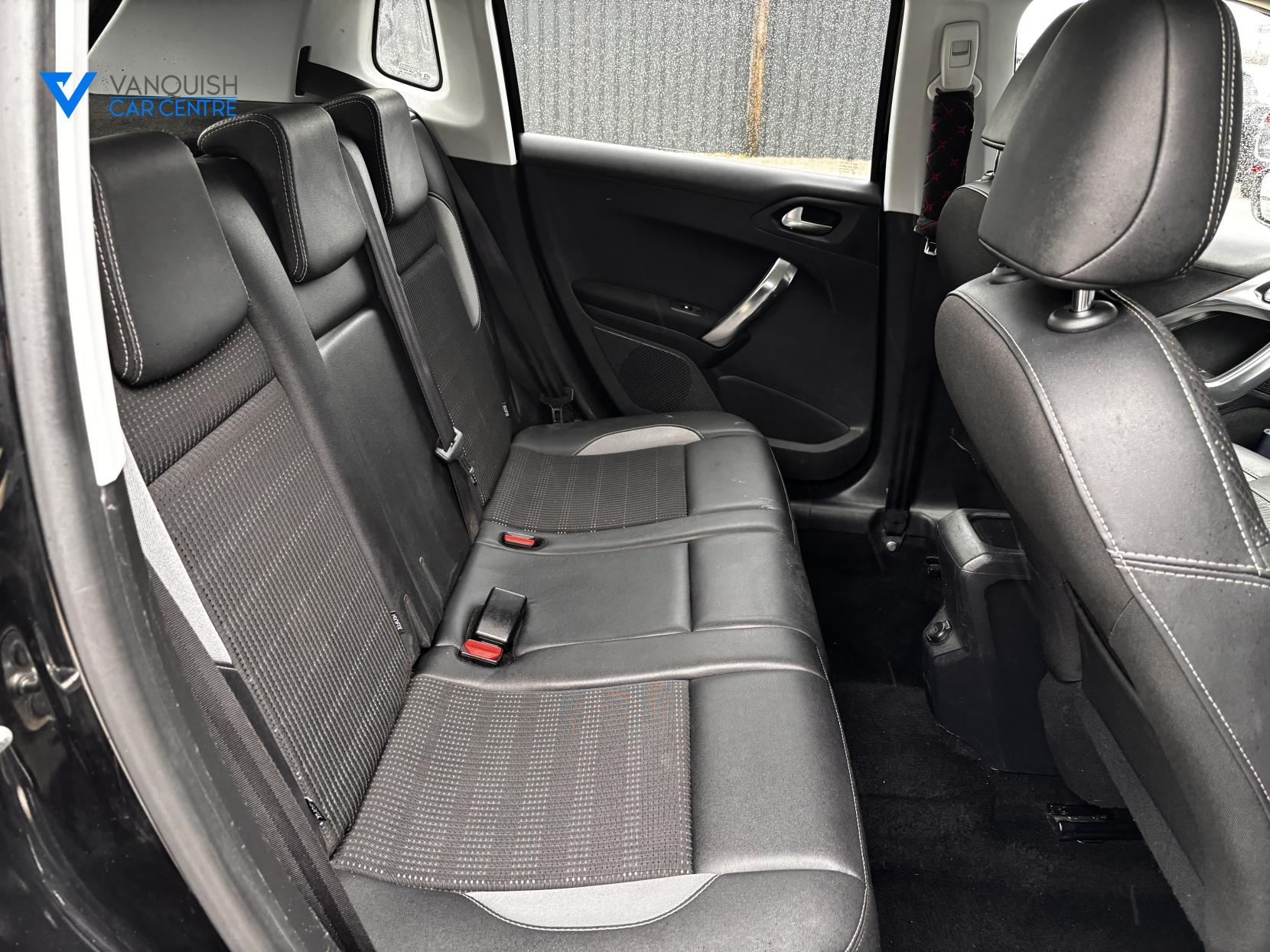 Peugeot 2008 1.6 BlueHDi Allure SUV 5dr Diesel Manual Euro 6 (s/s) (100 ps)